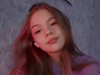 ArleanWerling camshow shows porn